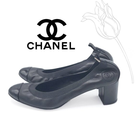 Chanel Spirit Interlocking CC Logo Pumps - Picture 1 of 12